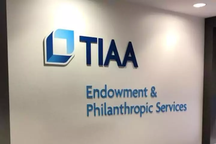 Oracle Signs Texas - Photo of an interior wall sign of TIAA Endowment And Philanthropic Services offices